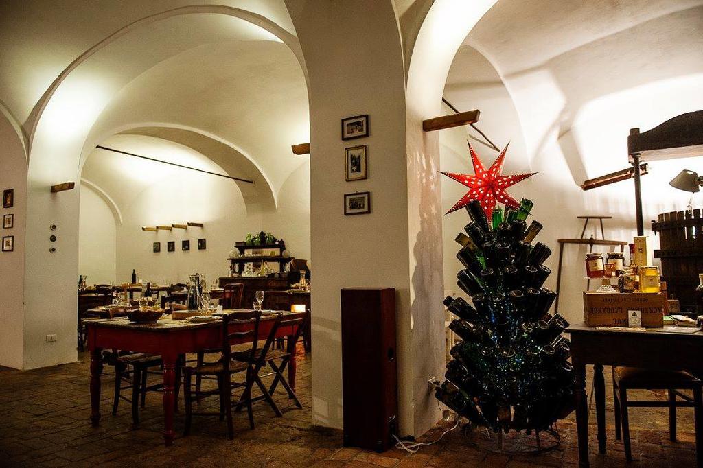 La Castagnola Bed and Breakfast Cassano Spinola Exteriör bild